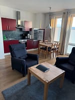 Ferienwohnung 16 - Küche und Esstisch
